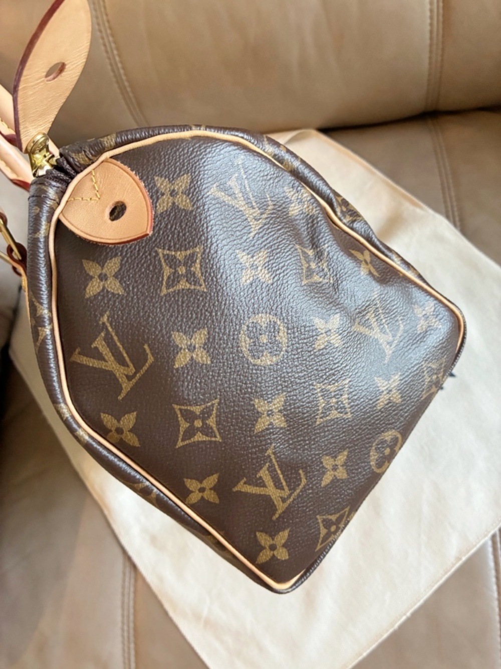 Made in France MicroChip Louis Vuitton Monogram Speedy 25 Classic New Model Bag - Picture 10 of 16